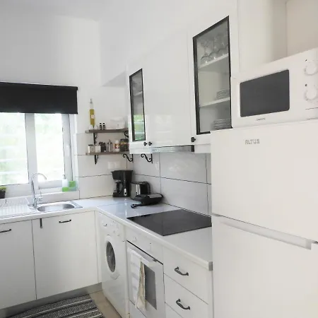 Sgs Luxury Apartment