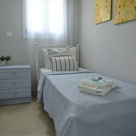 Sgs Luxury Apartment Xylokastro