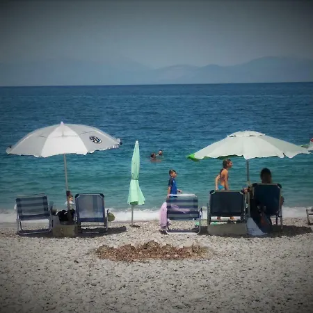 Sgs Luxury Apartment Xylokastro