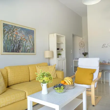 Апартаменты Sgs Luxury Ксилокастро